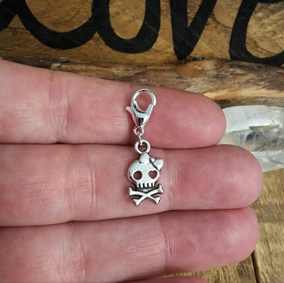 5/$25 Girly Skull Charm Girl Skull with Bow Charm Crossbones Skeleton Charm - Picture 4 of 9